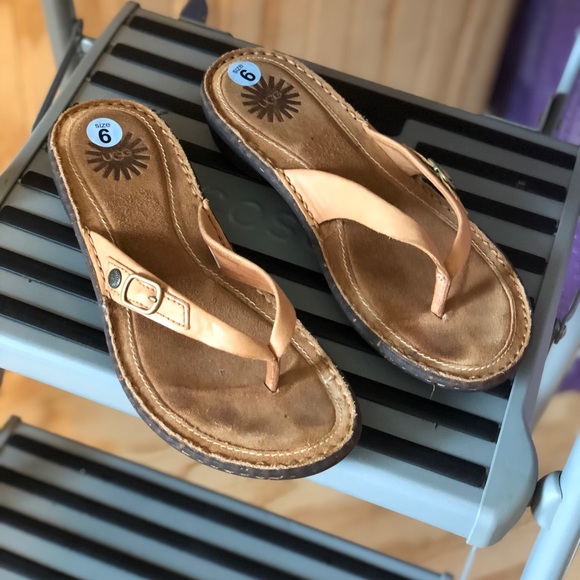 ugg australia flip flops